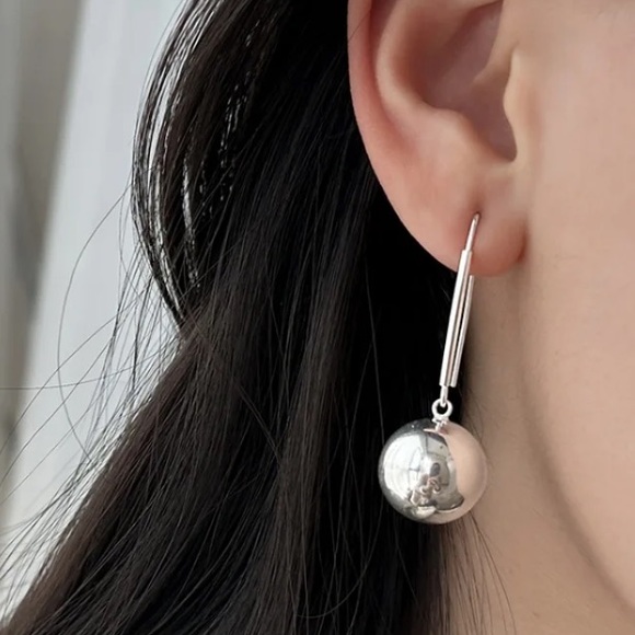 💫 Sterling Silver Elegant Ball Drop Dangle Earrings - Picture 4 of 5